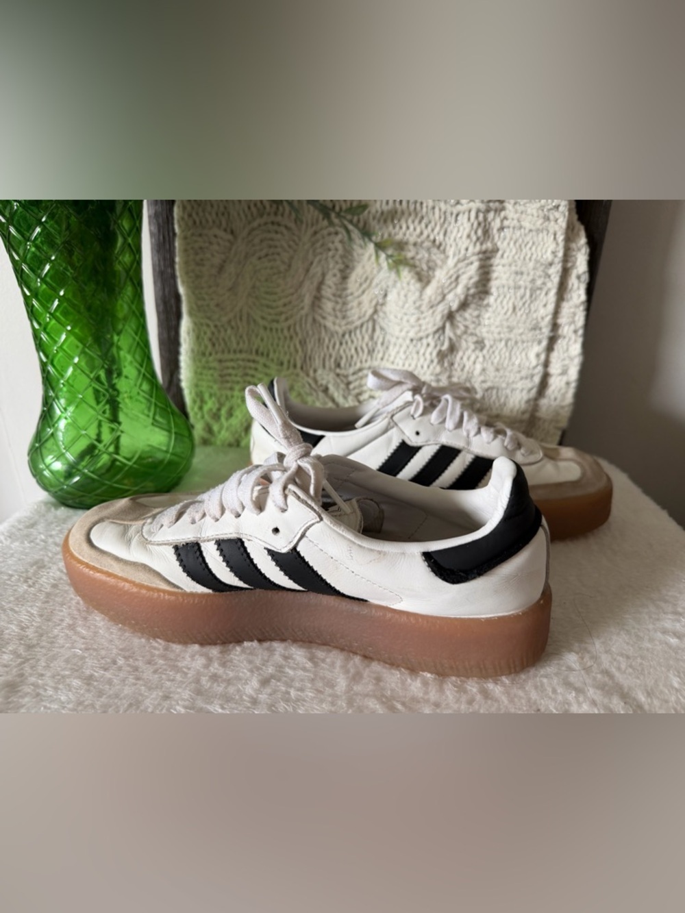 Adidas Samba Sneakers Size 7 Women’s - Picture 3 of 9
